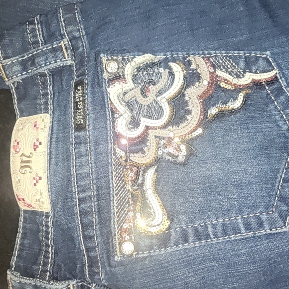Miss Me Jeans - Picture 2 of 7